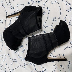 Black Mesh Platform Heels size 7.5